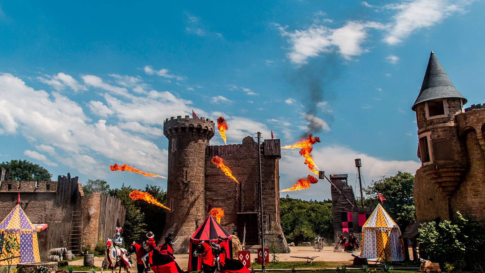 Camping A La Ferme Puy Du Fou